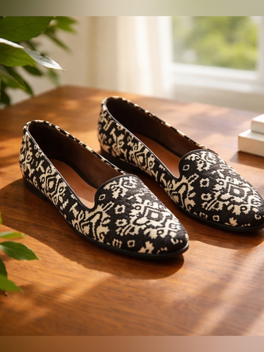 Schutz Geometric Print Calf hair Loafers
